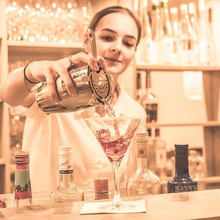 Boutique Wellnesshotel Landmann Steinen  Exteriör bild