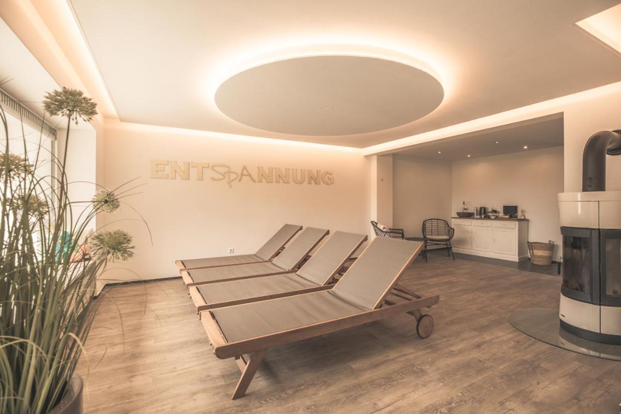Boutique Wellnesshotel Landmann Steinen  Exteriör bild
