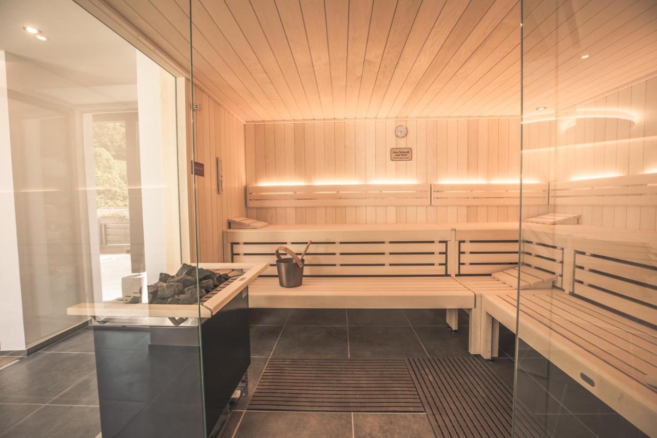 Boutique Wellnesshotel Landmann Steinen  Exteriör bild