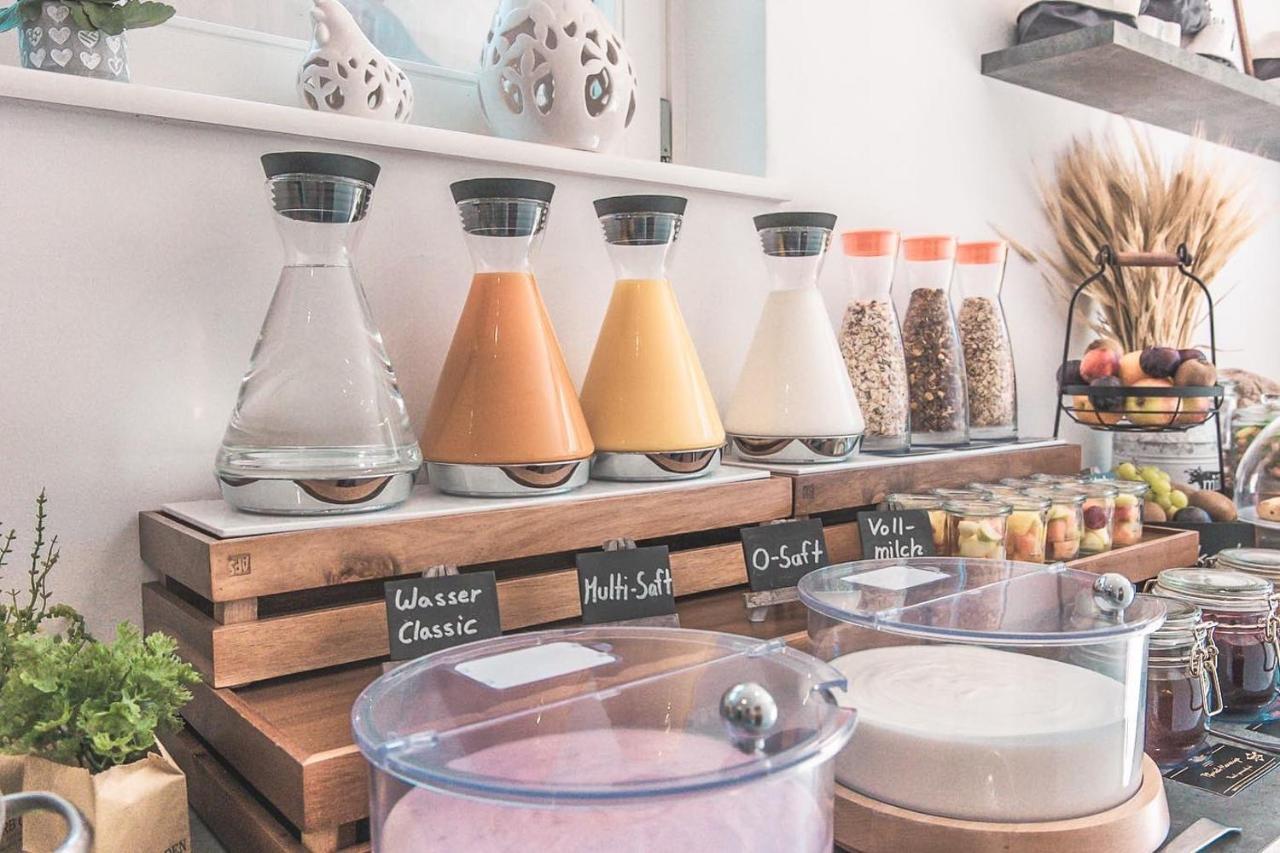 Boutique Wellnesshotel Landmann Steinen  Exteriör bild