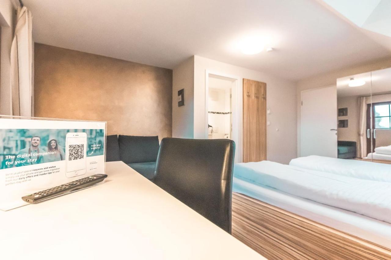 Boutique Wellnesshotel Landmann Steinen  Exteriör bild